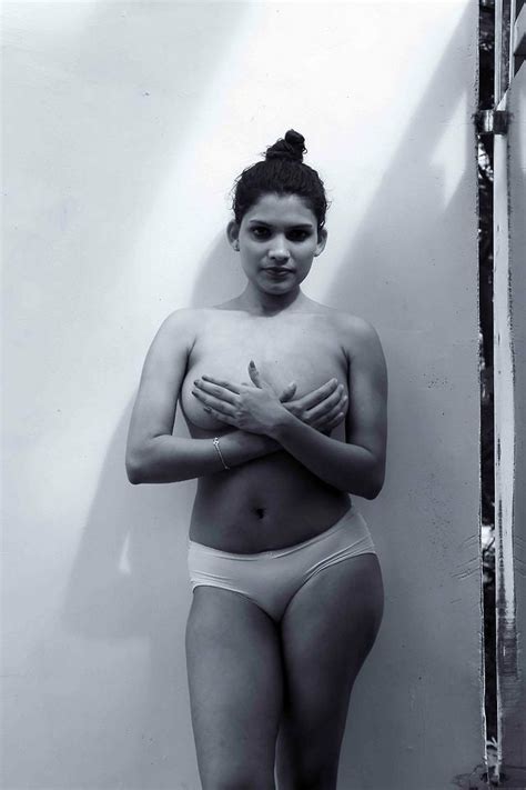 reshmi r nair mallu cumslut whore posing nude 34 pics
