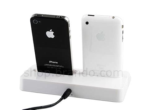 simple iphone ipod charger station gadgetsin