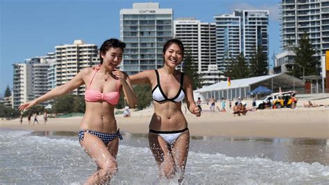 gold coast tourism surfers pardise alliance hail big jumps in chinese
