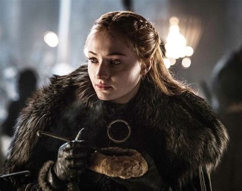 Sophie Turner Oh S Game Of Thrones’ Sansa Stark Reacts To Episode