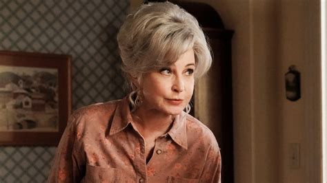 Annie Potts Reminisces On Her Season 1 Bond With The Cast Of Young Sheldon