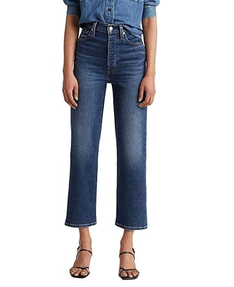 The 10 Best Jeans For Small Waists And Big Thighs