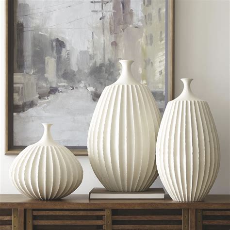 Grillo Ceramic Vases White Plantation Design