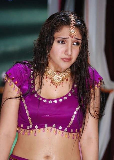 soyagam for ever south indian actress navel show photos