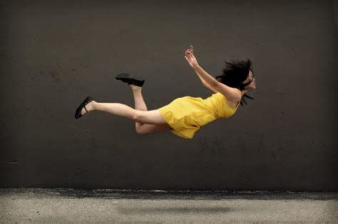 levitation photography 65 stunning examples and tutorials hongkiat