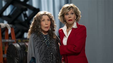 Grace And Frankie Are Back As Netflix Drops Surprise Episodes Of