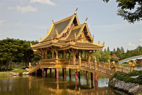 ancient siam museum  bangkok thousand wonders