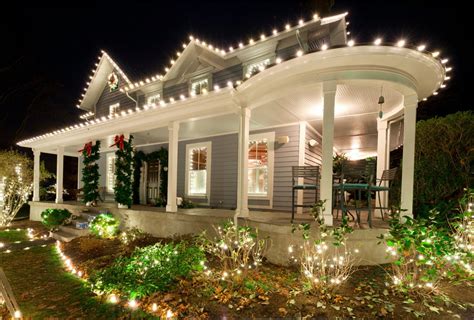 lighting trends   homes exterior  magazine