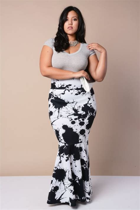 5 ways to wear a plus size maxi skirt during summer