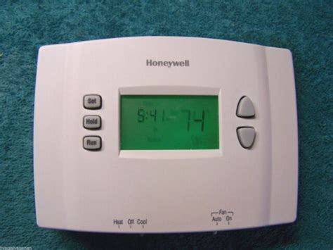 honeywell rthb   day programable backlit thermostat rthb  sale  ebay