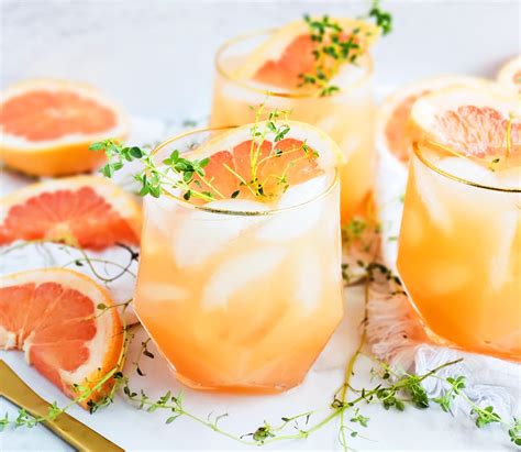 fresh honey thyme grapefruit cocktail beautiful eats