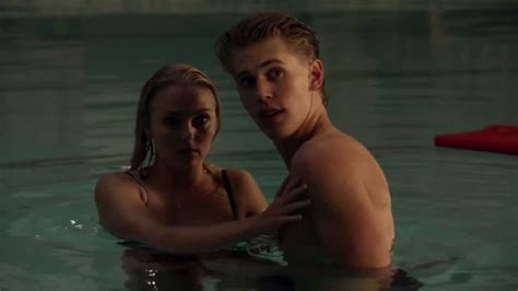 austin butler shirtless in the carrie diaries youtube