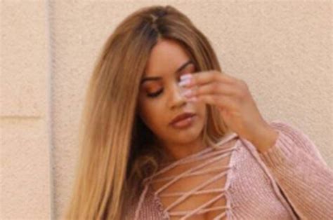 lateysha grace faces instagram ban after exposing nipples
