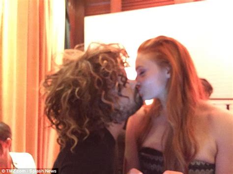 game  thrones sophie turner kisses fan  tyrion lannister mask  comic  daily mail