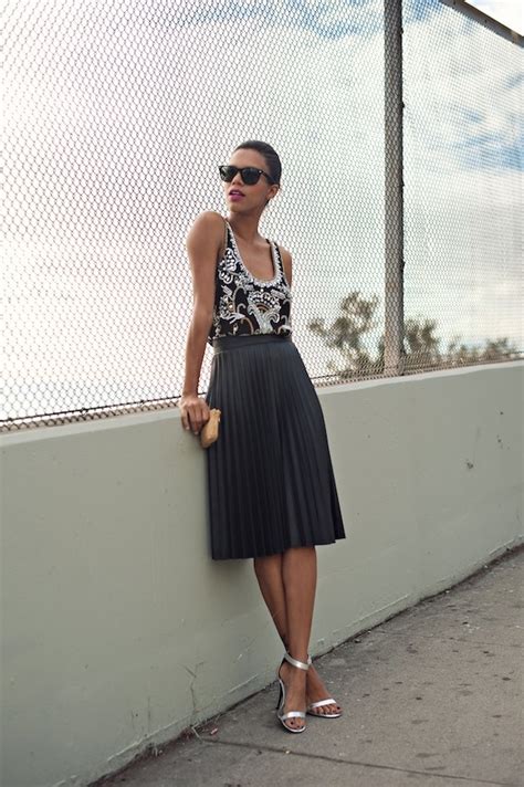 25 trendy midi skirts outfits pretty designs