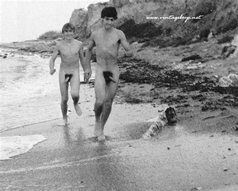 nude gay men swimming sexy hunks