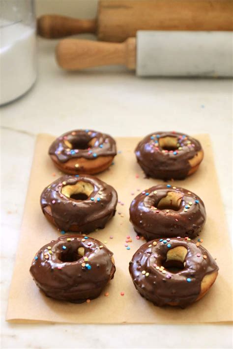 jenny steffens hobick chocolate glazed baked donuts