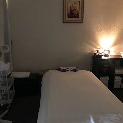 relax massage massage therapist  clovis