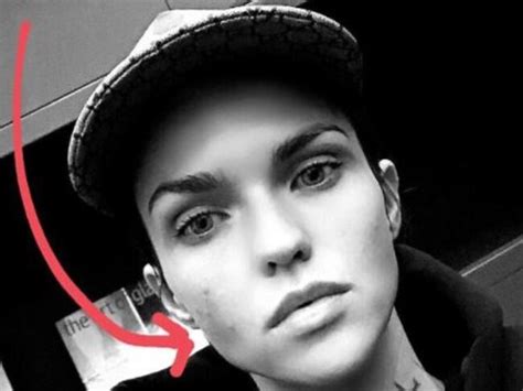 Ruby Rose Goes Makeup Free To Reveal Adult Acne