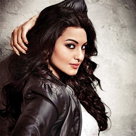 With Five Releases In 2013 Sonakshi Sinha On A Mission To