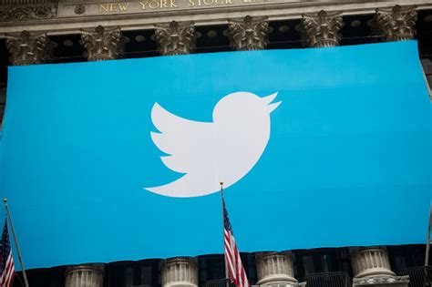 twitter  appointed  longtime exec  head   global media team