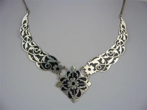 veilinghuis catawiki silver necklace earrings  enamel  silver zilver