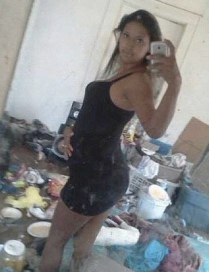 15 extreme messy room selfie fails side angle memes