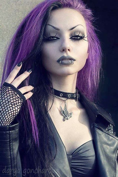 the best alternative makeup looks to try gothic goth girls and dark