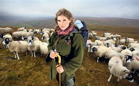 amanda owen yorkshire s tweeting shepherdess telegraph