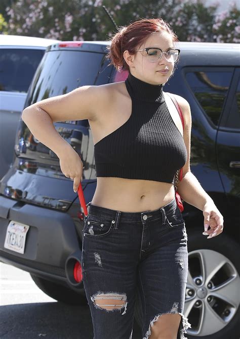 Ariel Winter In Tight Ripped Jeans At Los Angeles Hot