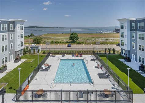 harborwalk apartments  plymouth station  loring blvd plymouth ma  apartment finder