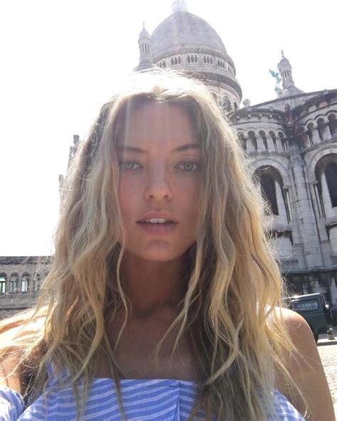 ≡ 13 Victoria’s Secret Models Reveal Their Faces Without Makeup 》 Her