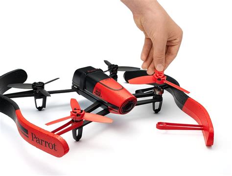 le drone bebop  de parrot volera deux fois  longtemps  son predecesseur