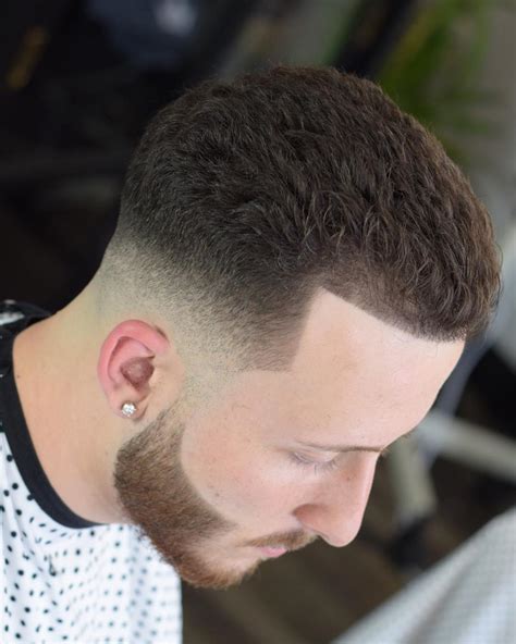 trends lifes mens haircuts   fade