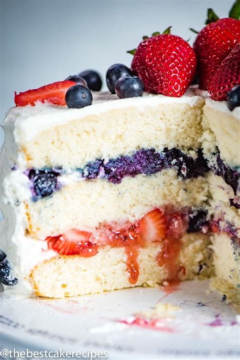 layers  white cake  blueberry  strawberry filling  patriotic berry cake