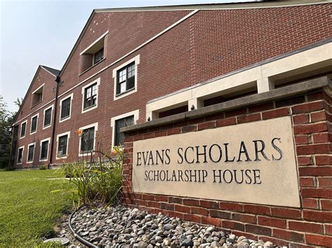 evans scholars house  university  michigan seeks renovation  add
