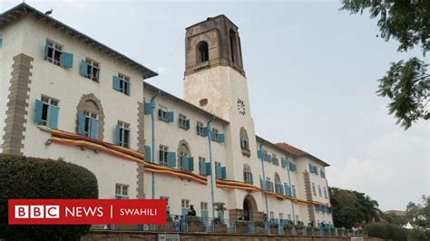 wanafunzi wa chuo kikuu uganda wavamia kituo cha polisi bbc news swahili