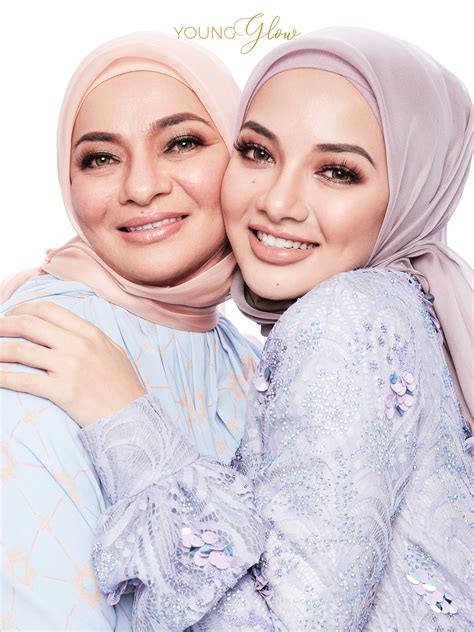 piecesset terbaru set gincu neelofa youngglow special gift pack jbello