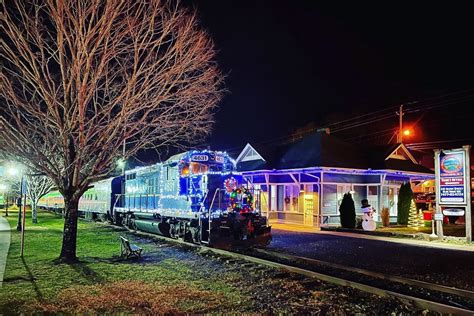 spectacular christmas train rides  georgia  southeast