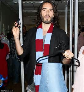 Russell Brand Talks About Sex With Male Stranger For Tv