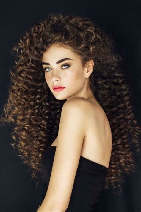 long curly hairstyles 25 fabulous looks to love