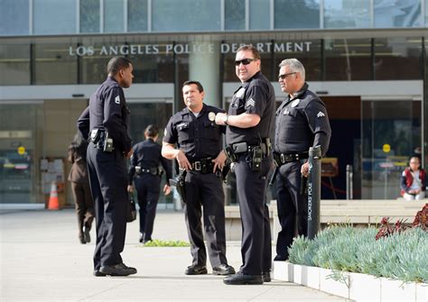 lapd officers  field test  body cameras  kpcc