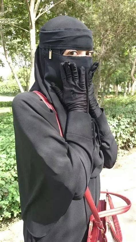 Pin By Aicha Illi On Niqab Niqab Muslim Women Fashion