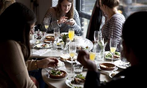 Warning Deals That Offer Free Bottomless Brunch Top Ups Encourage
