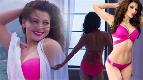 bollywood actress urvashi rautela hot sexy bikini photo collection