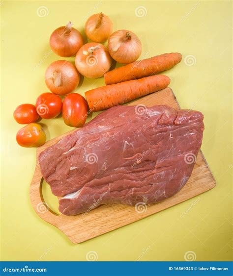 raw beef stock image image  board group tomato food