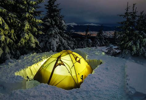 tips  camping   depths  winter