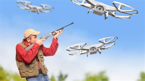 shoot  drones flying   land  page komandocom