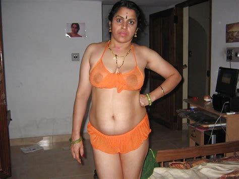 horny mallu nude tease stripping saree for photos 44