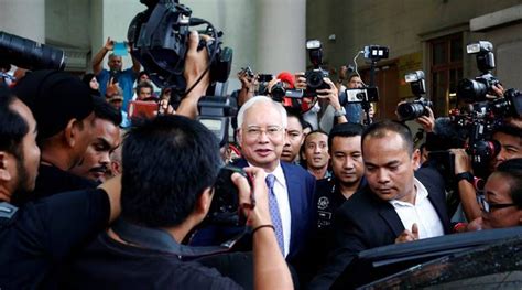 explained malaysia s ex pm and the multi billion dollar 1mdb scandal